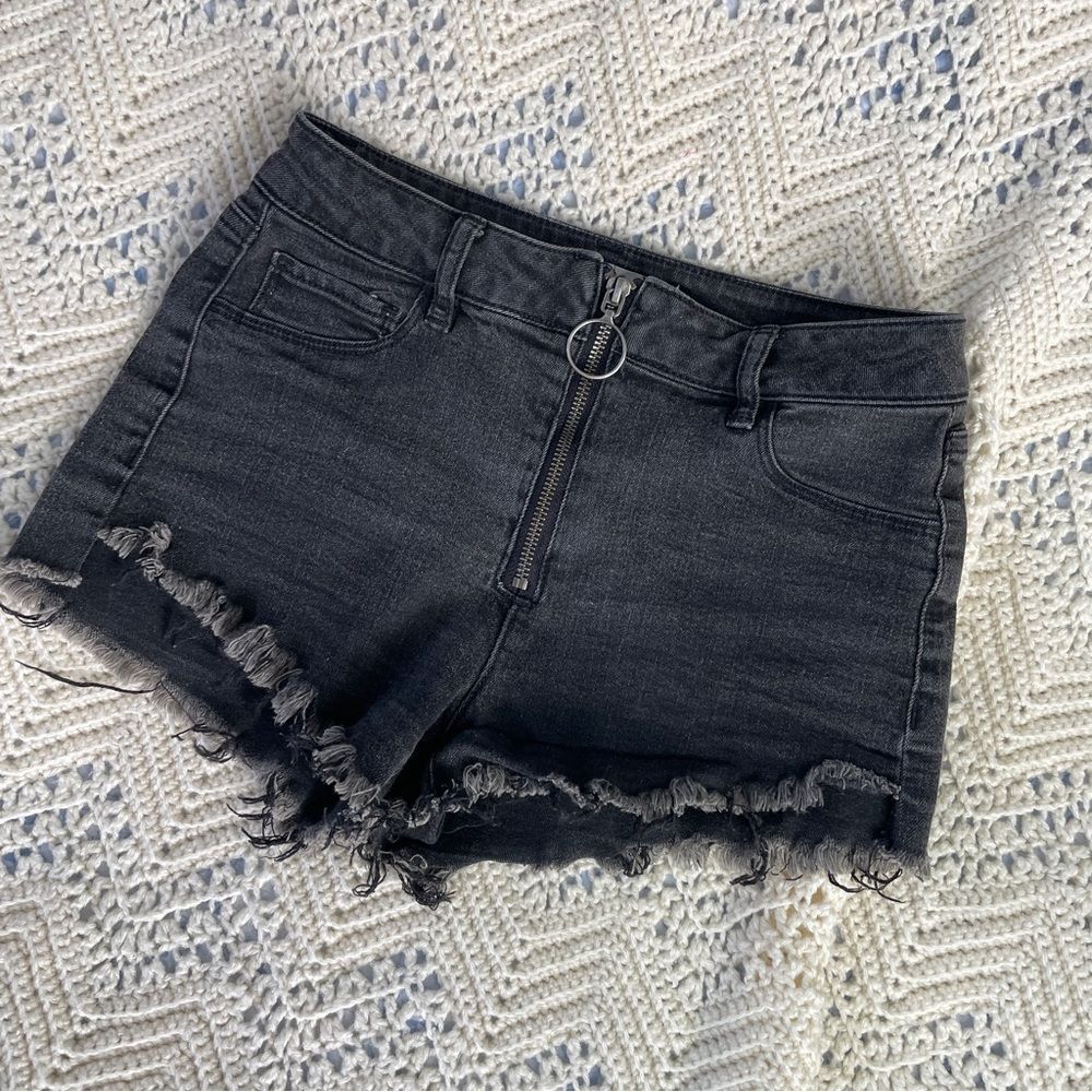 Refuge 0 Exposed Zipper Black Cut Off Shorts Emo Alt Punk Goth Grunge Rave Retro